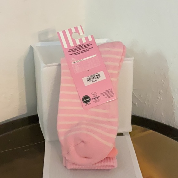 Sale! Sanrio My Melody Crew Socks, Shoe Size 5-10 Fits 9-11, Pink/White, NWT - Picture 2 of 6